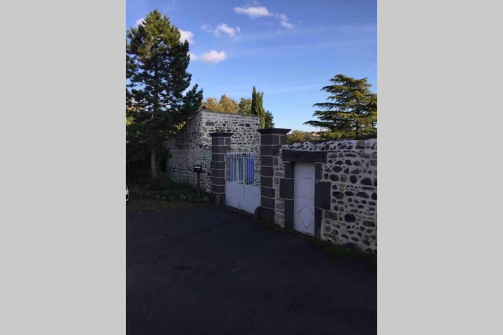Maisonnette En Pierre Independante De 20 M2 Saint-Cirgues-sur-Couze 外观 照片